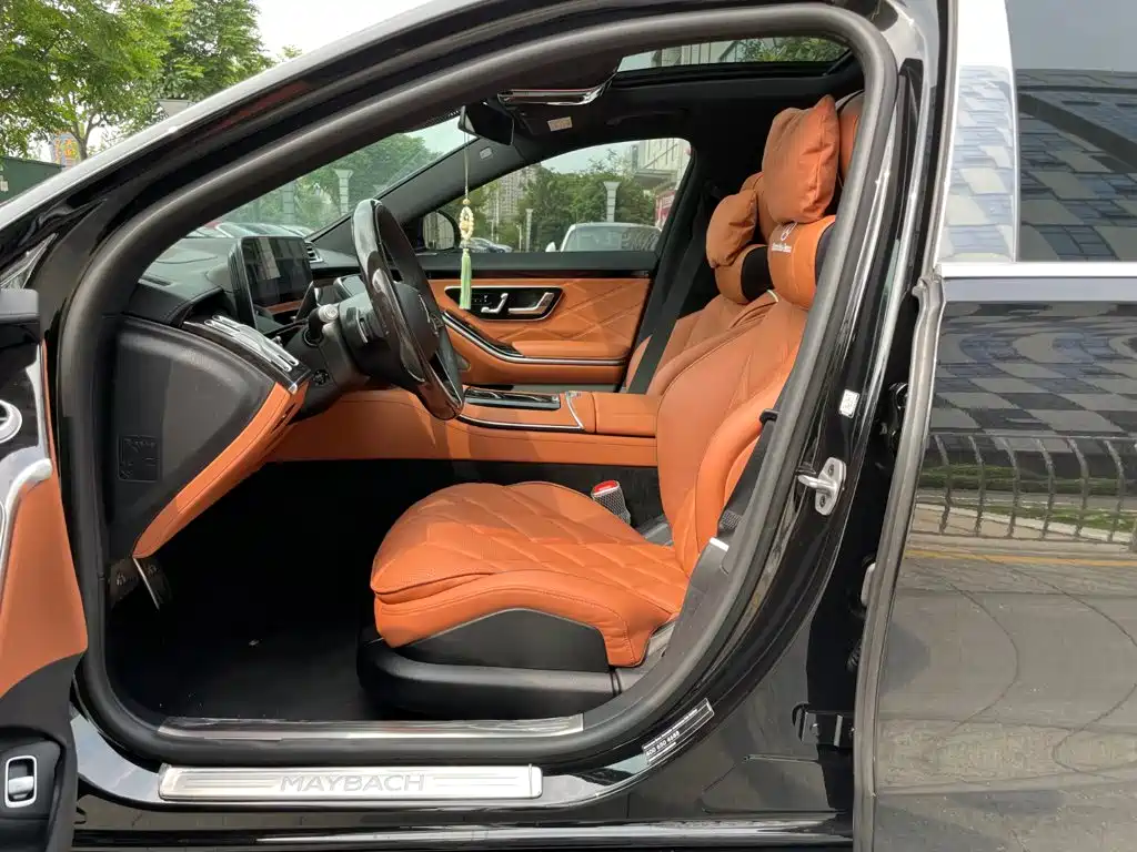 Mercedes-Benz S-Class — миниатюра 7