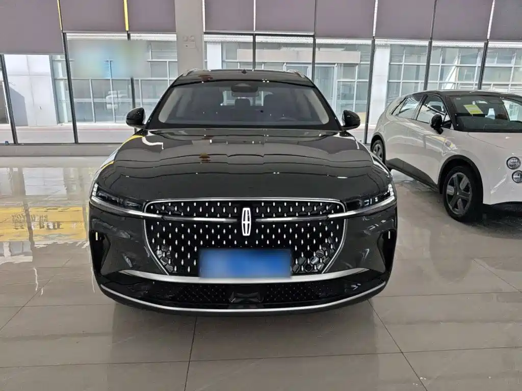 Lincoln Nautilus — миниатюра 4