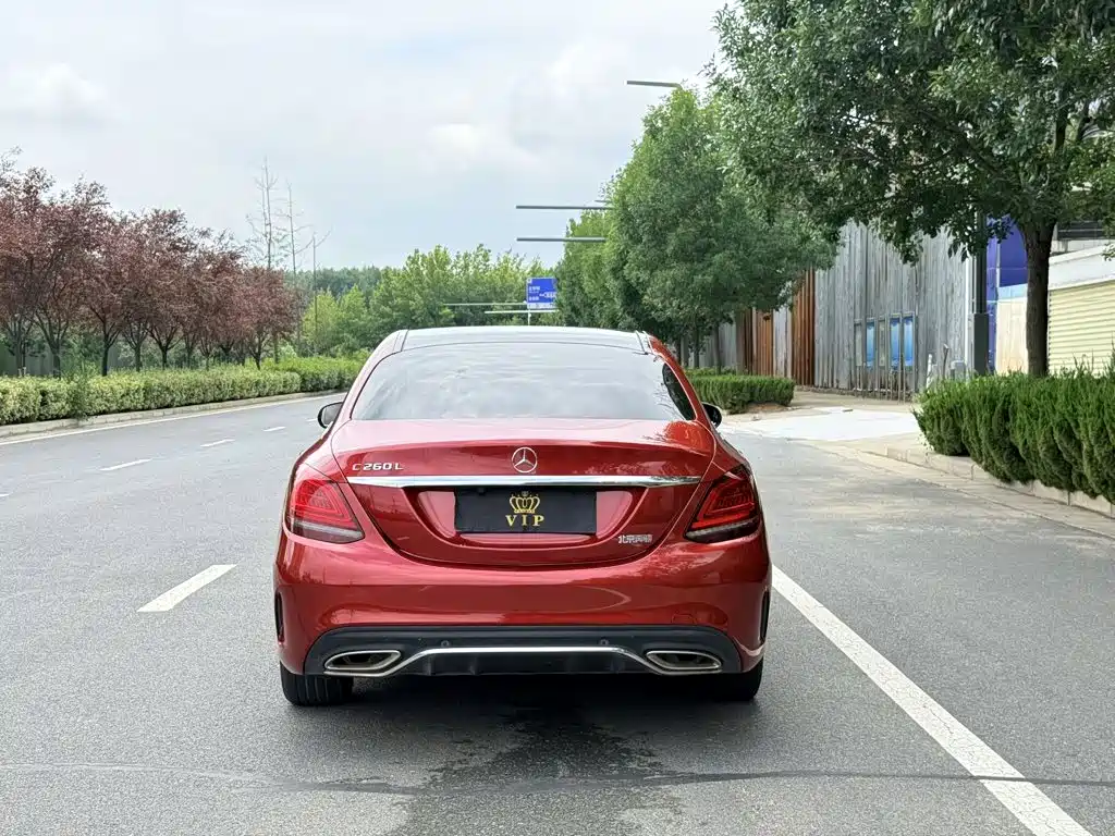 Mercedes-Benz C-Class — миниатюра 13