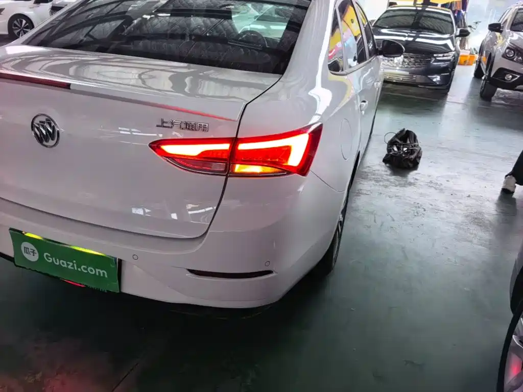 Buick Excelle — миниатюра 8