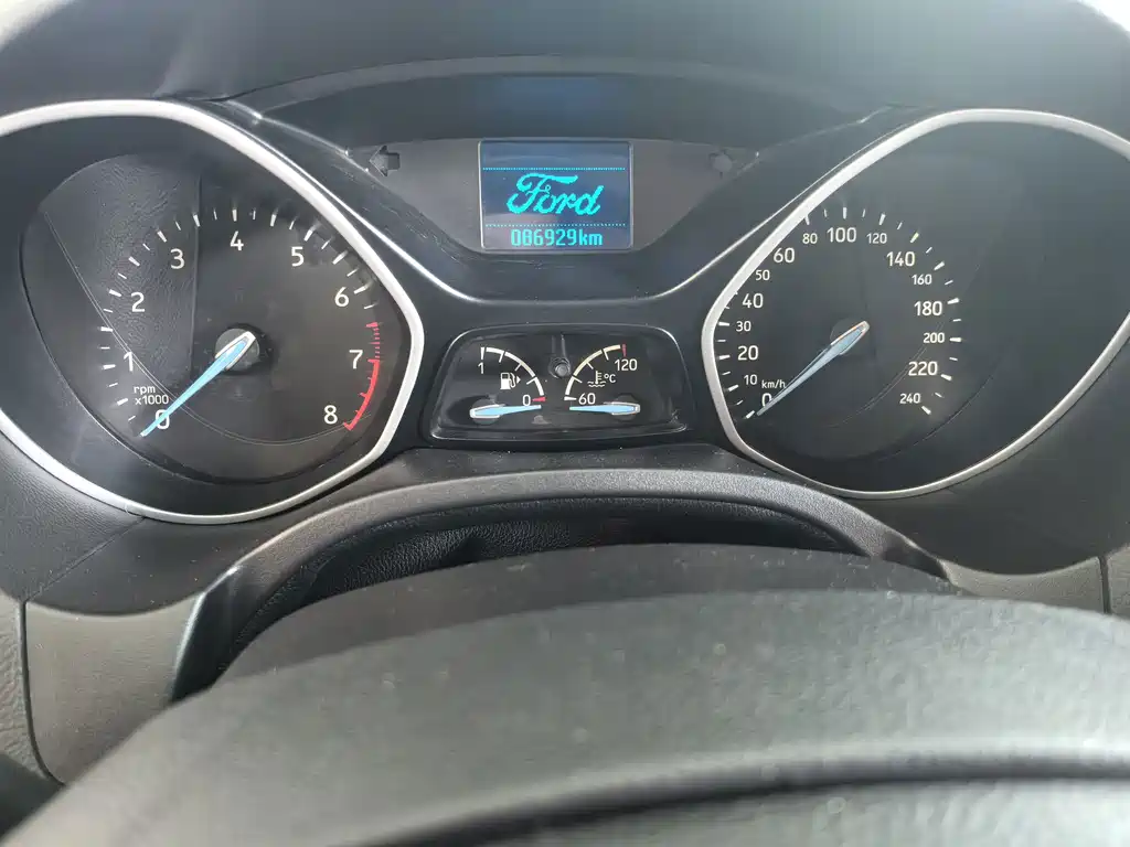 Ford Focus — миниатюра 17