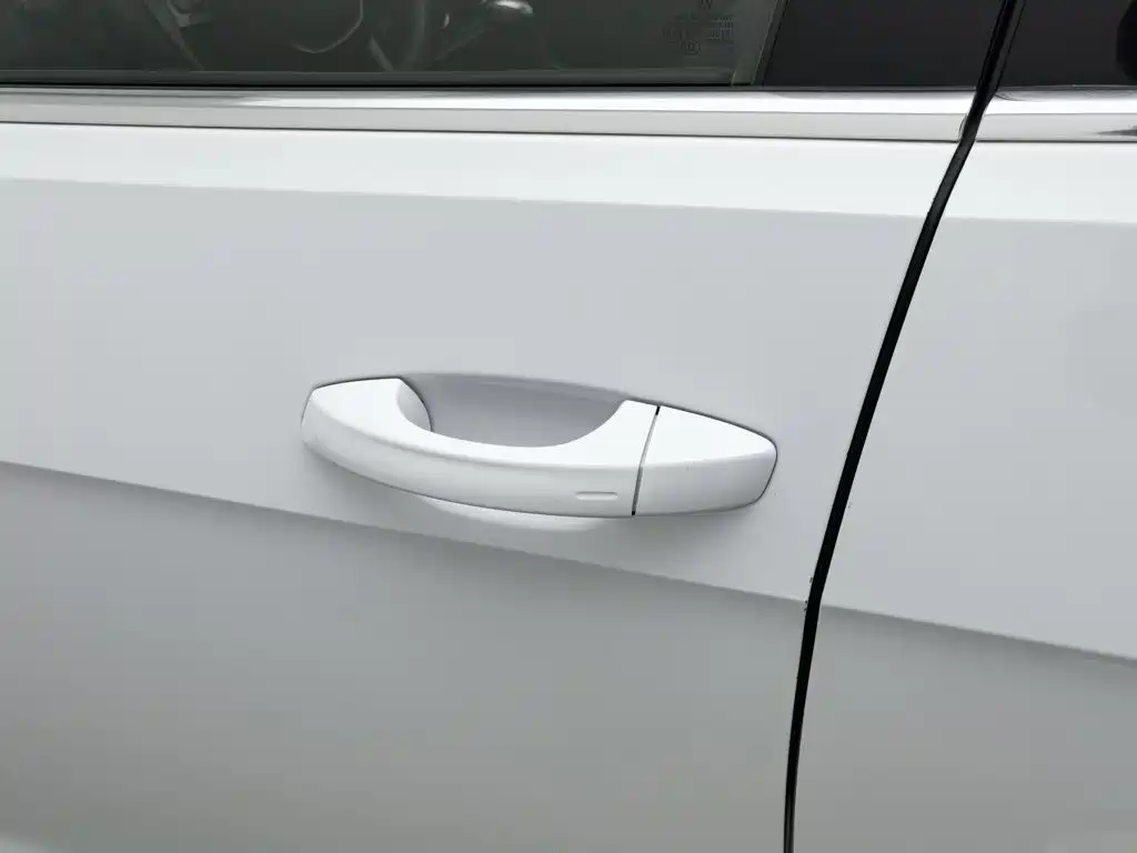 Volkswagen Golf — миниатюра 18