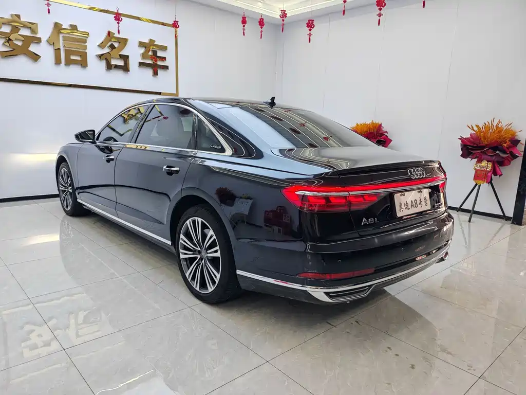 Audi A8 — миниатюра 14