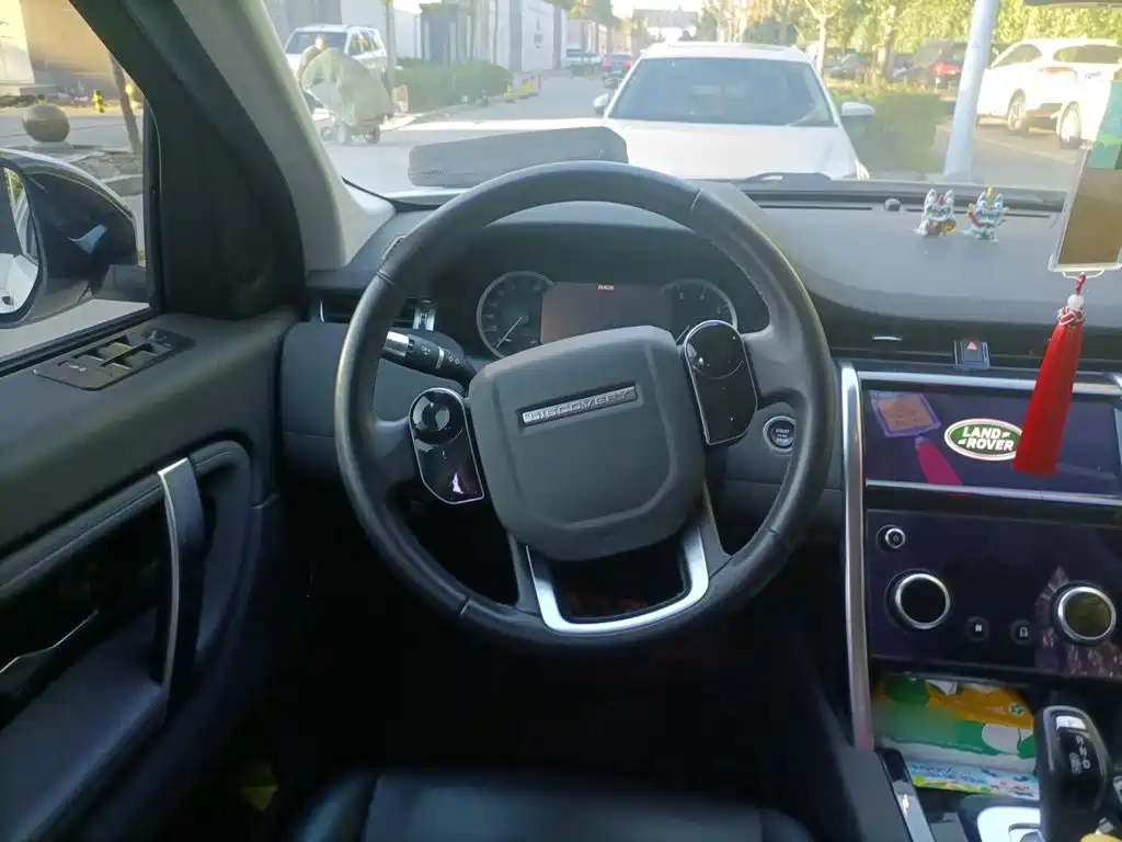 Land Rover Discovery Sport — миниатюра 6