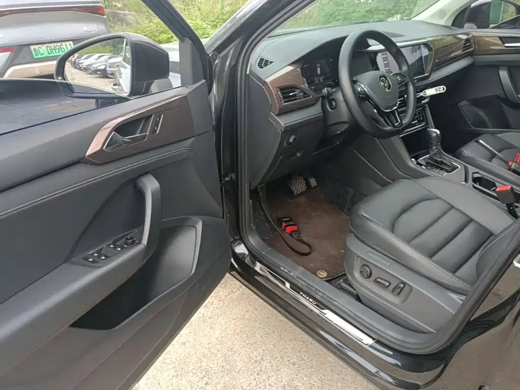 Volkswagen Tharu — миниатюра 16