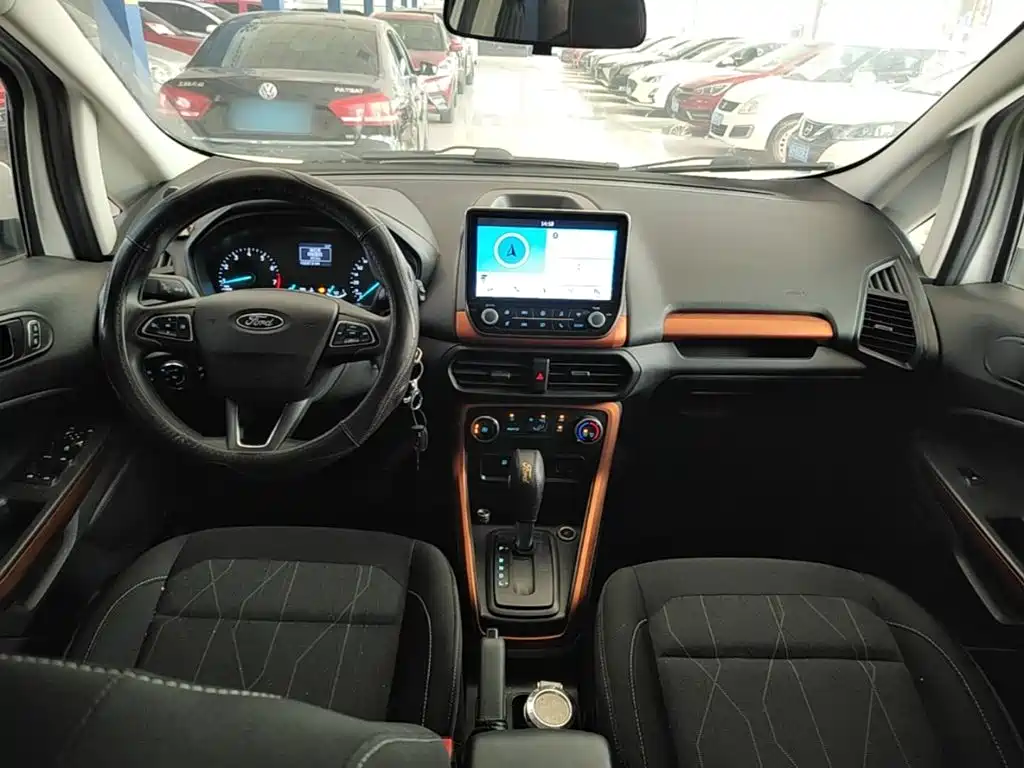 Ford Ecosport — миниатюра 10