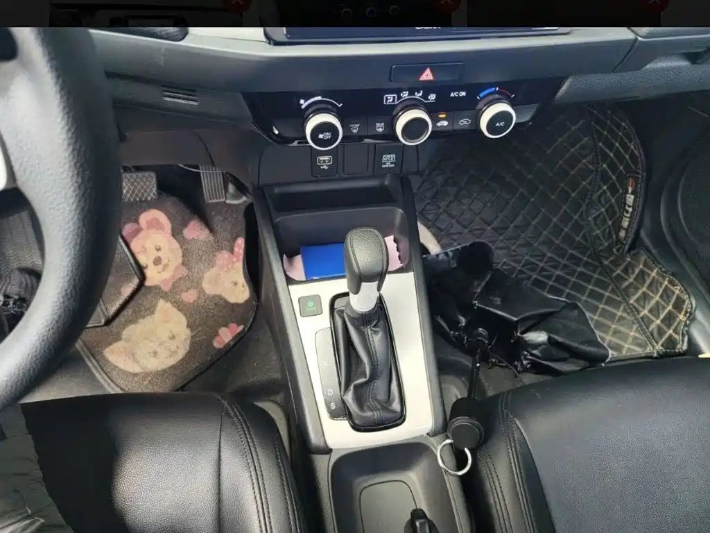 Honda Fit — миниатюра 14