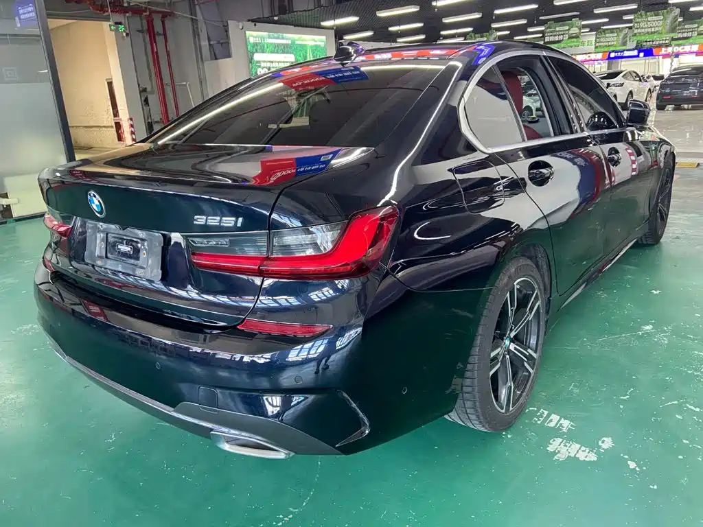 BMW 3 Series — миниатюра 16