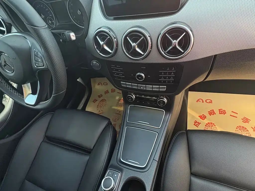 Mercedes-Benz B-Class — миниатюра 8