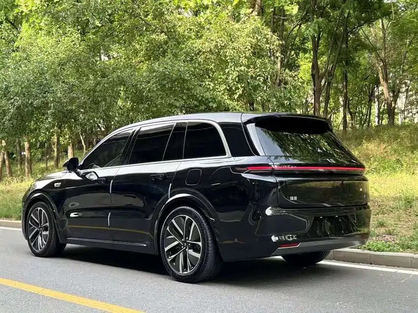 Li Auto Li L8 — миниатюра 4