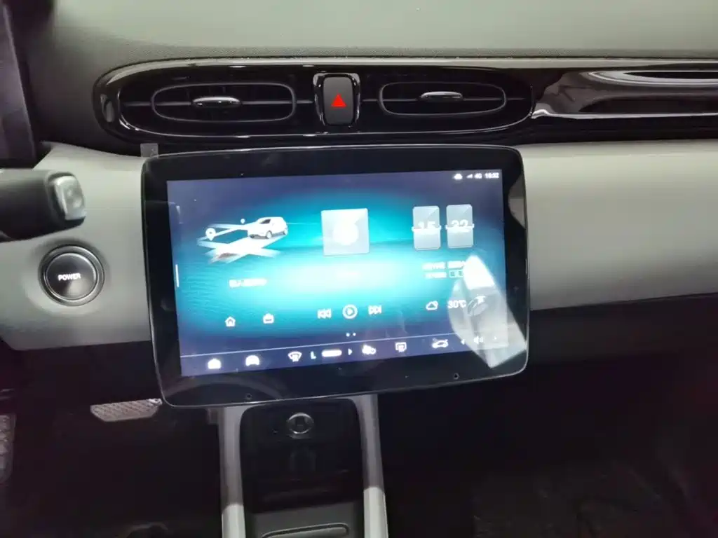 Leapmotor Leapmotor T03 — миниатюра 13