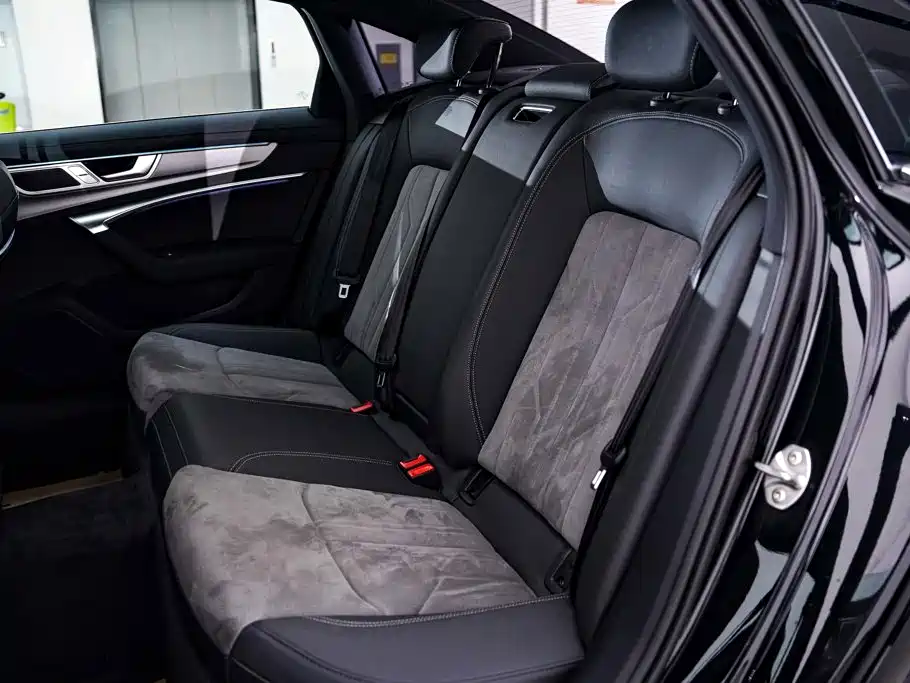 Audi A6L — миниатюра 20