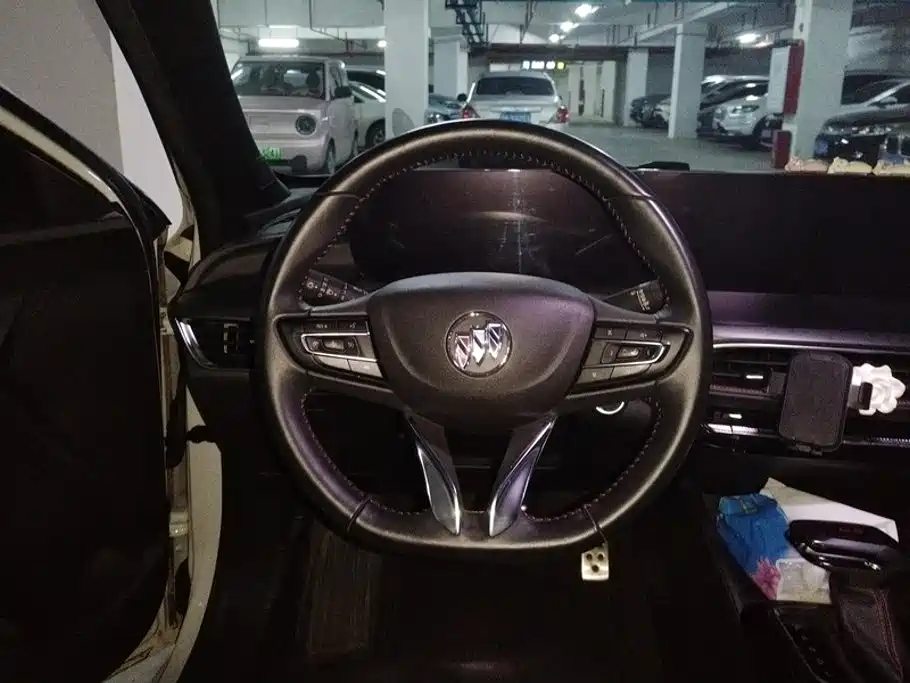 Buick Verano — миниатюра 15