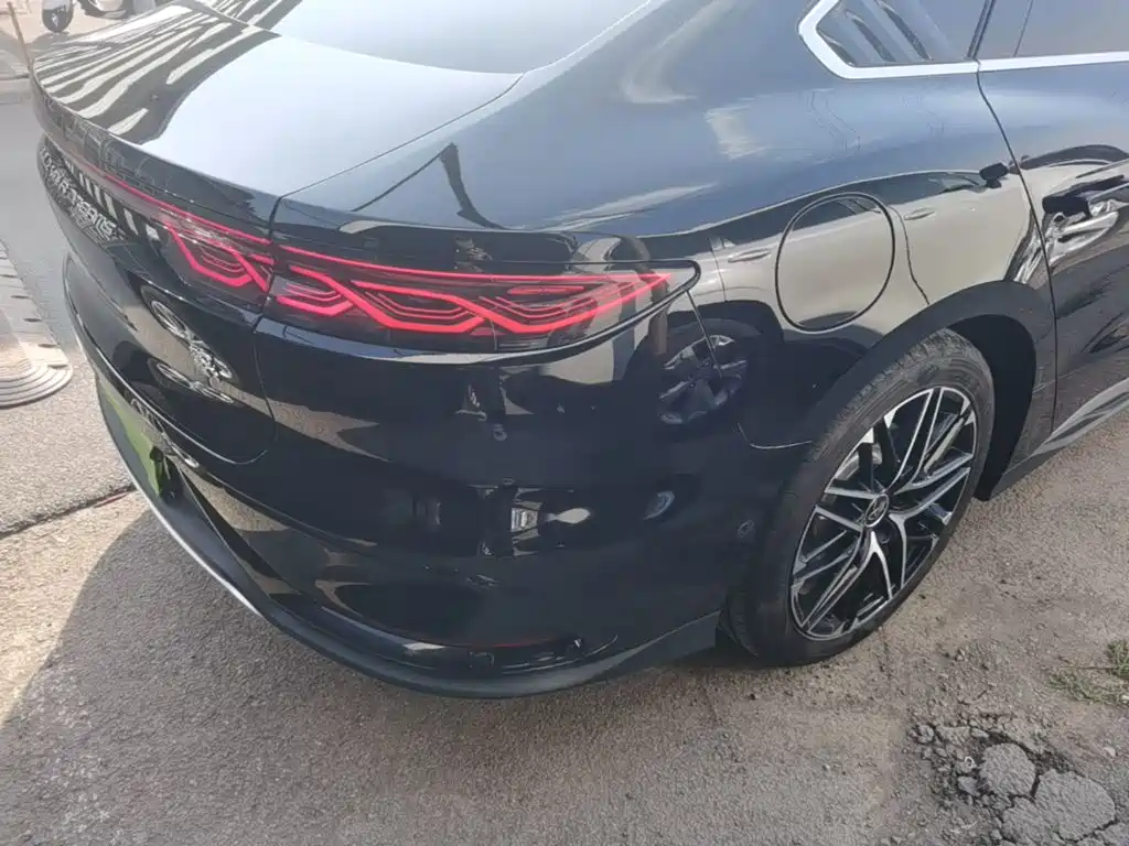BYD Han — миниатюра 8