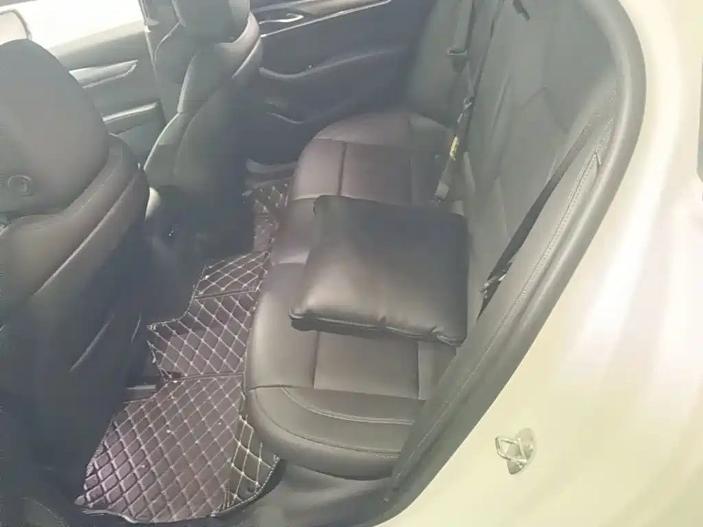Cadillac CT5 — миниатюра 17
