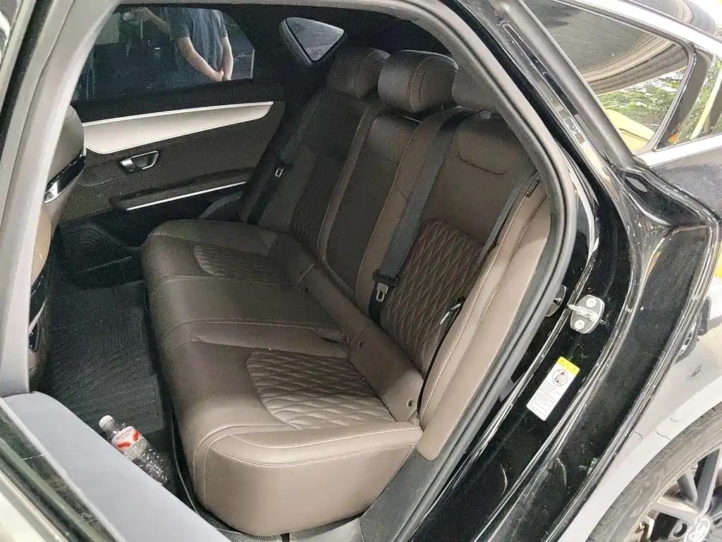 BYD Han — миниатюра 11