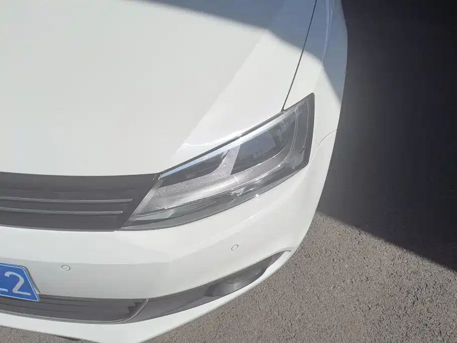 Volkswagen Sagitar — миниатюра 5