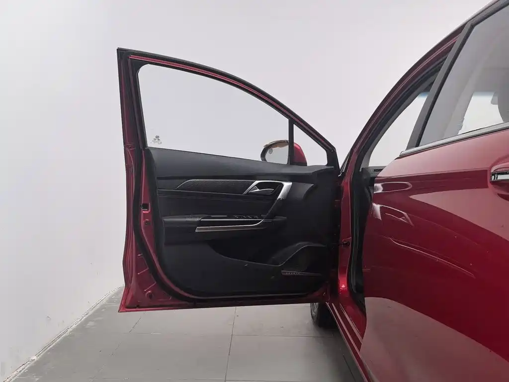 BAIC Senova D50 — миниатюра 8