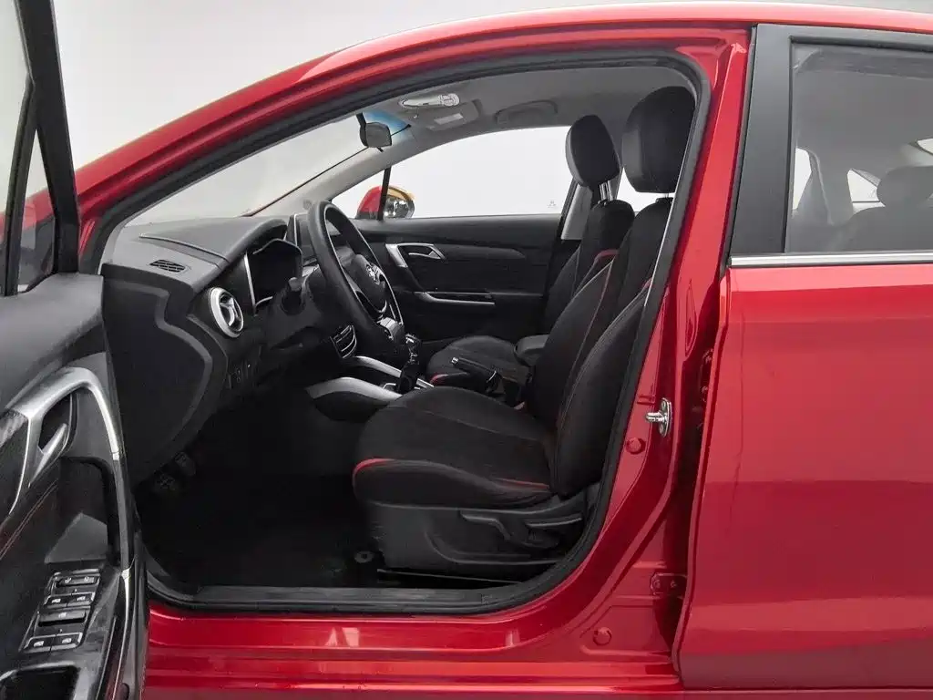 BAIC Senova D50 — миниатюра 10