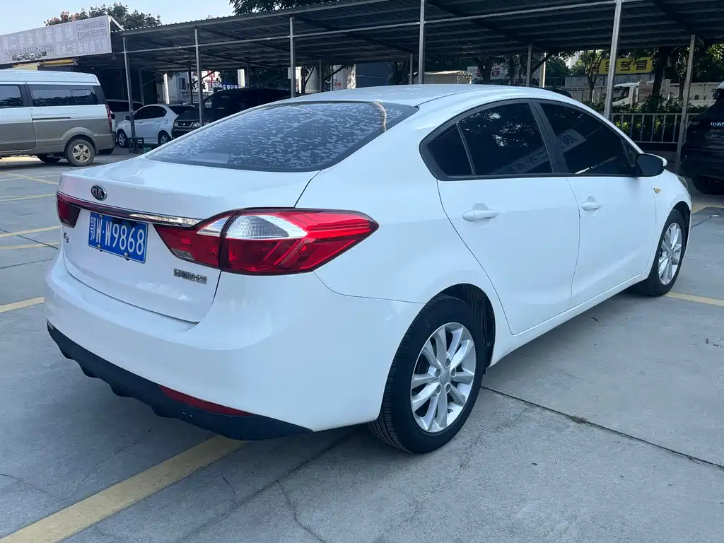 Kia K3 — миниатюра 10