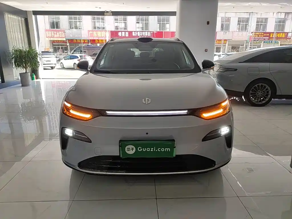Leapmotor Leapmotor C11 — миниатюра 3