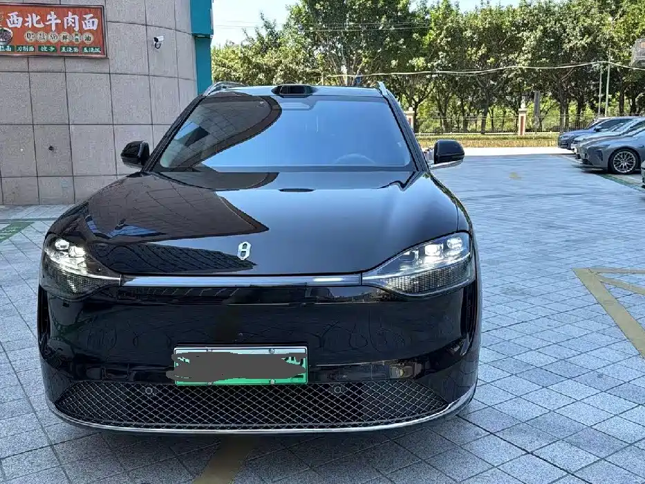 AITO AITO M9 — миниатюра 2