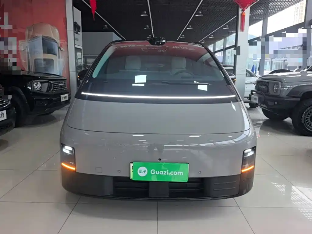 Li Auto Li MEGA — миниатюра 3