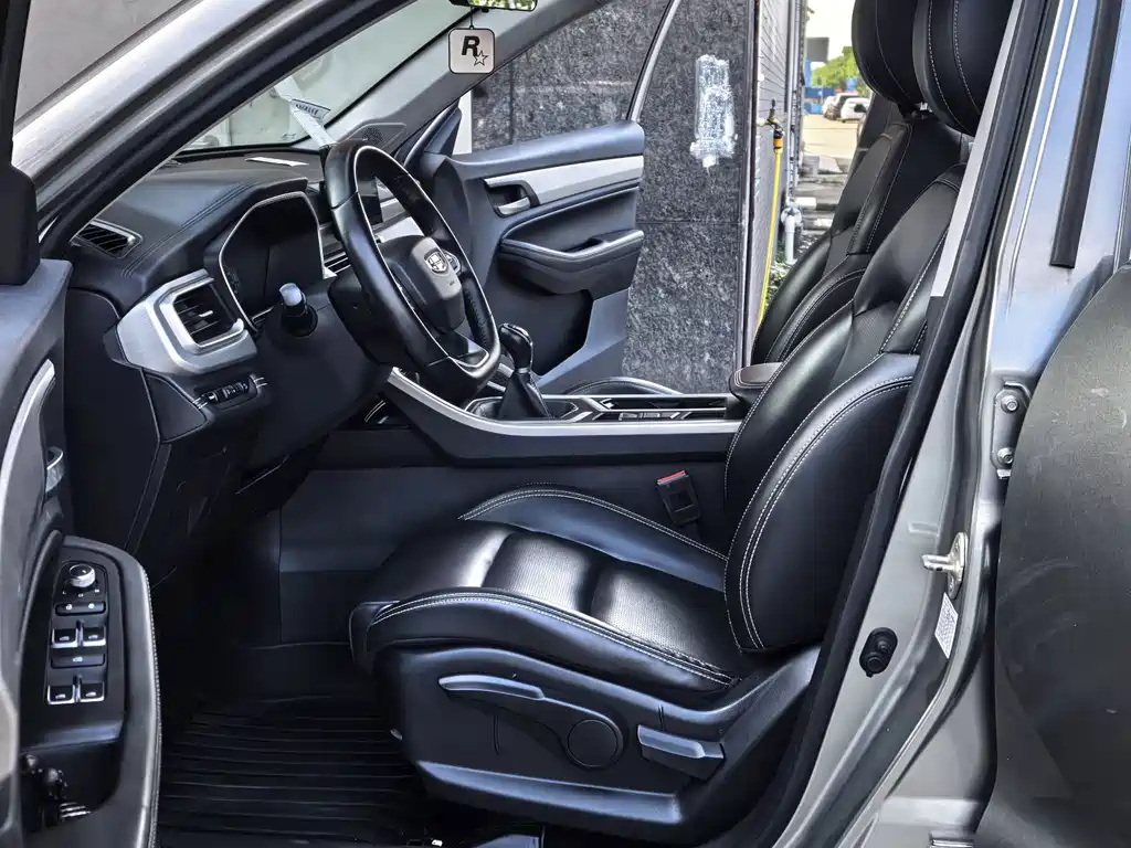 Geely Vision X6 — миниатюра 12