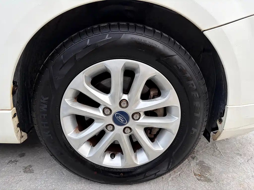 Ford Focus — миниатюра 15