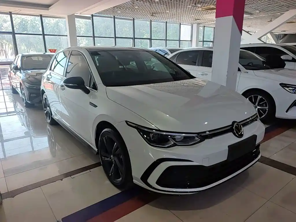 Volkswagen Golf — миниатюра 4
