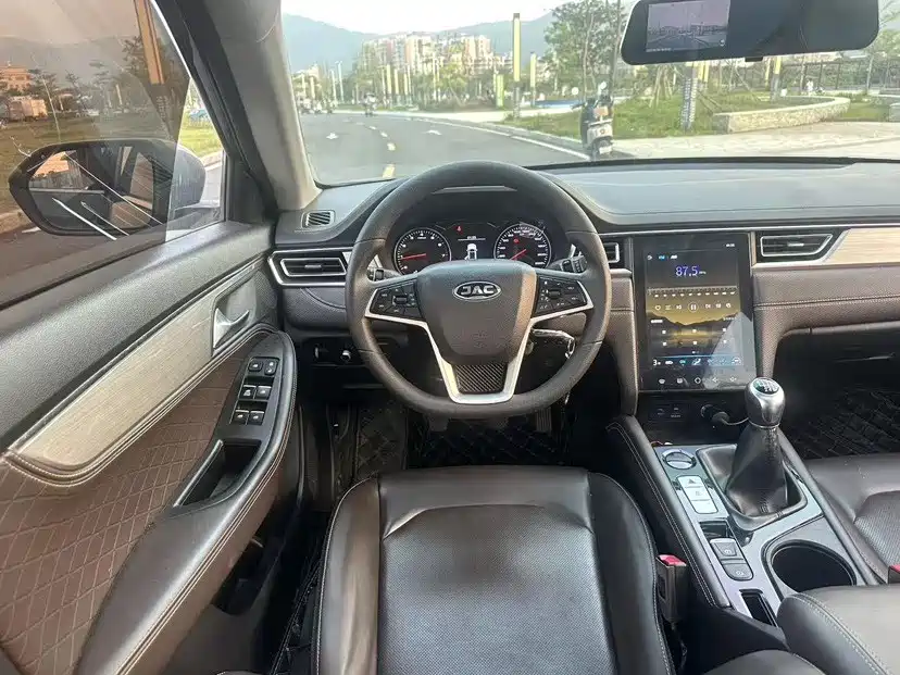 JAC A5 — миниатюра 16