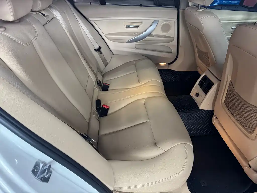 BMW 3 Series — миниатюра 11