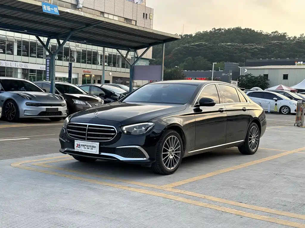 Mercedes-Benz E-Class 2021