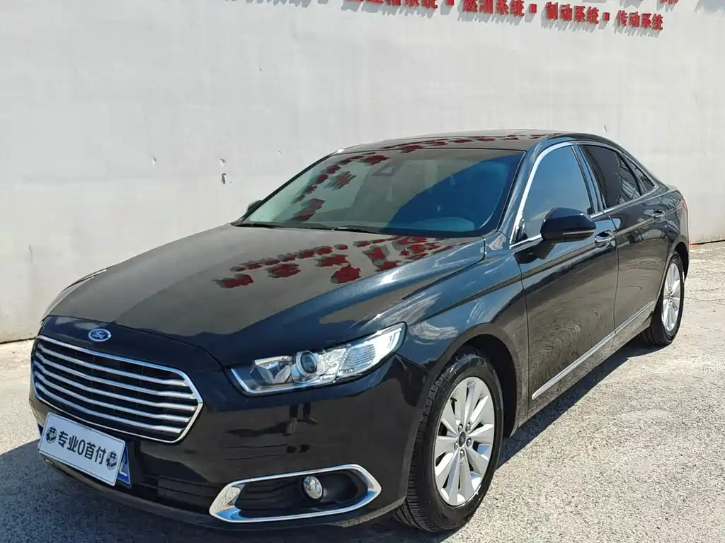 Ford Taurus 2016