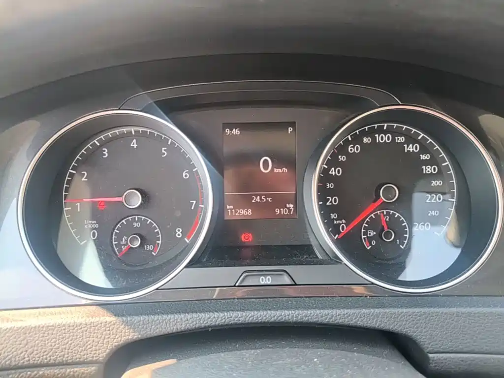 Volkswagen Golf — миниатюра 12