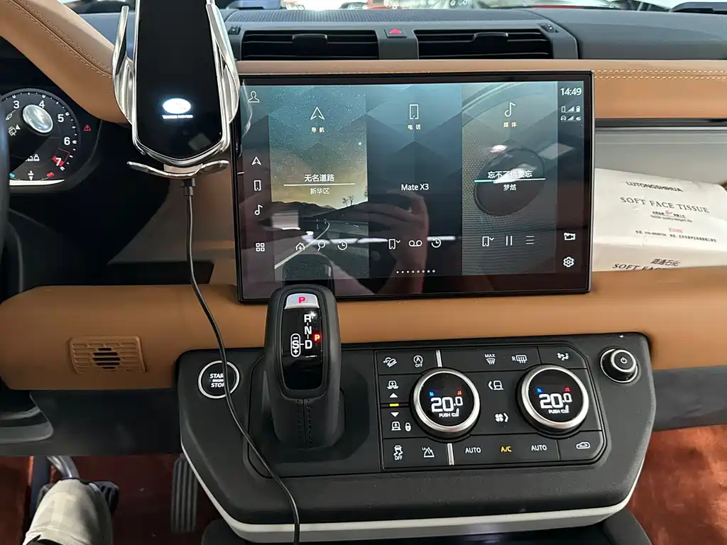 Land Rover Defender — миниатюра 4