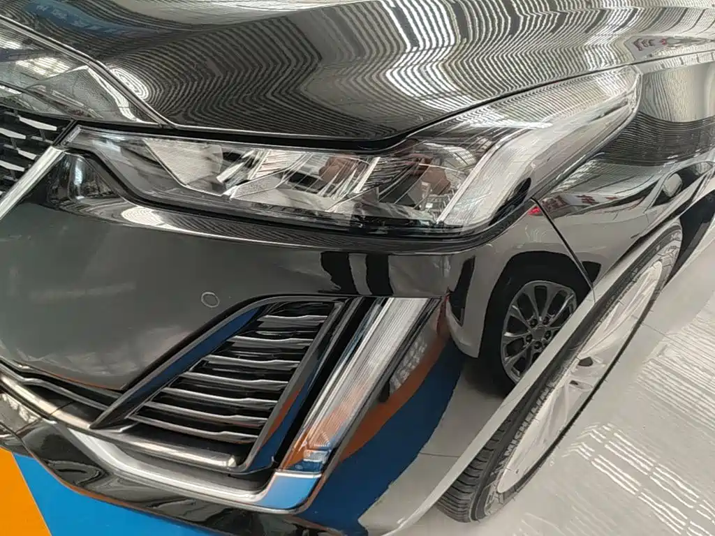 Cadillac CT5 — миниатюра 24
