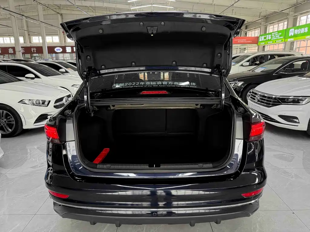 Geely Emgrand — миниатюра 19