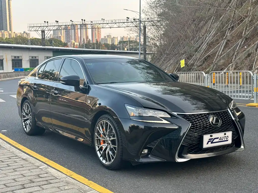 LEXUS GS