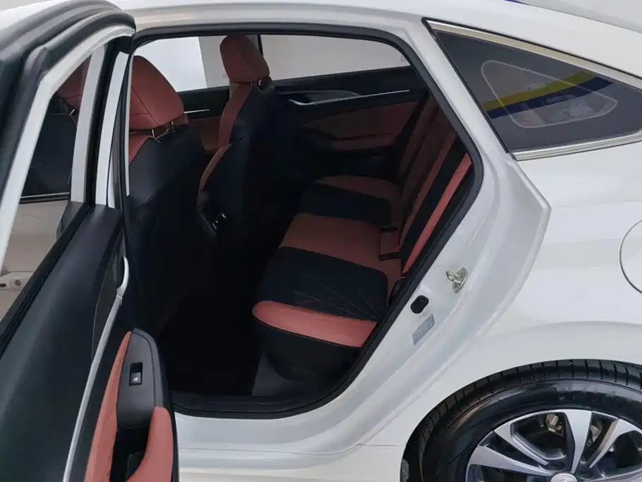 Changan Eado — миниатюра 11