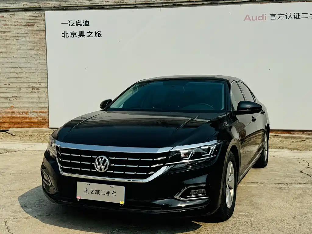 Volkswagen Passat 2020 280TSI VI