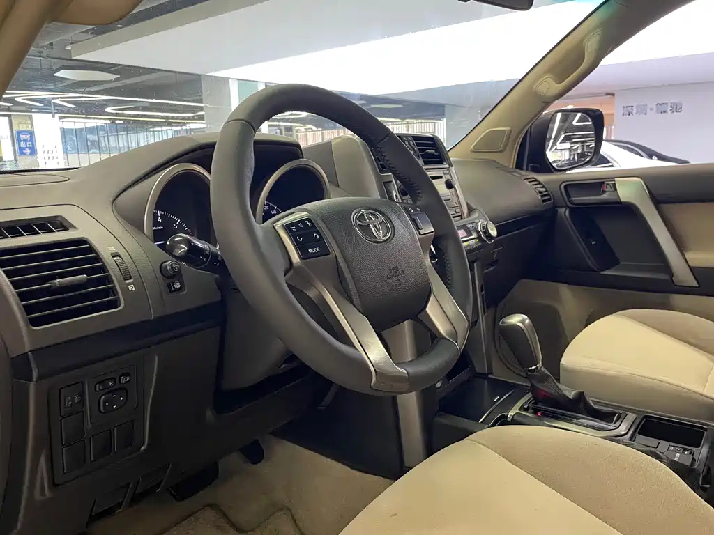 Toyota Prado (Import) — миниатюра 12