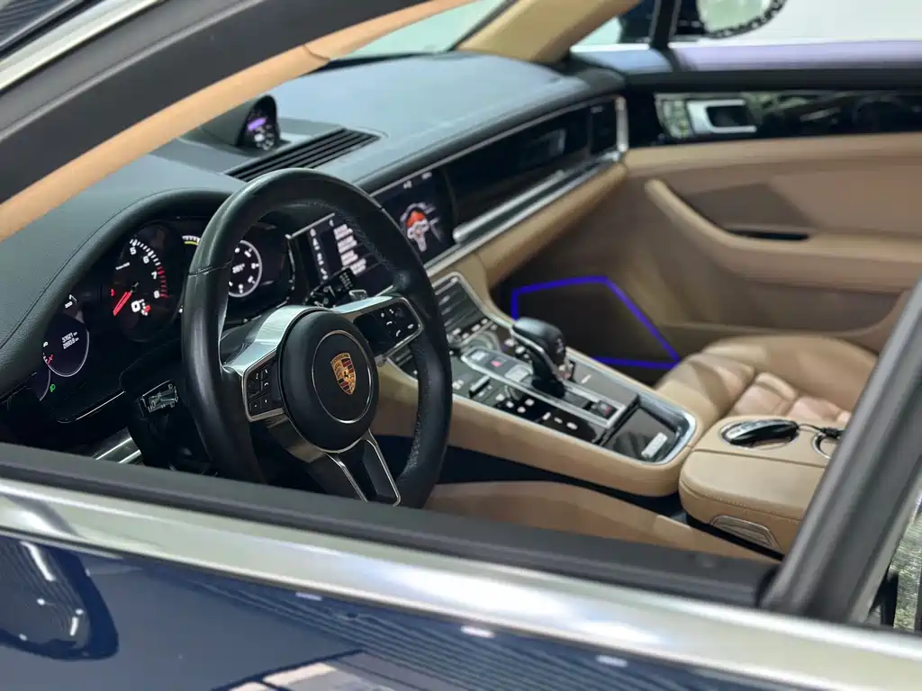 Porsche Panamera — миниатюра 34