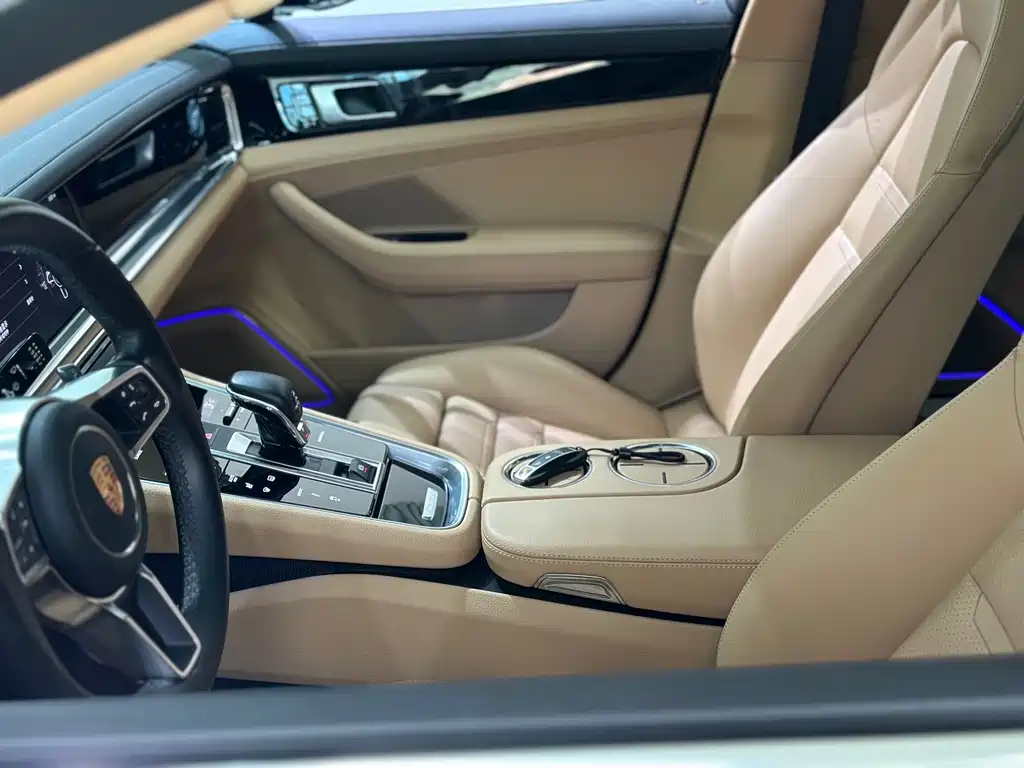 Porsche Panamera — миниатюра 33