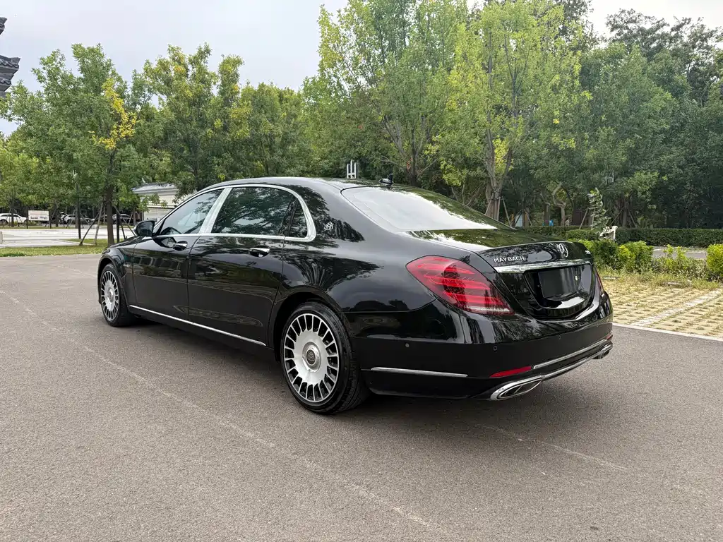Mercedes-Benz S-Class — миниатюра 2