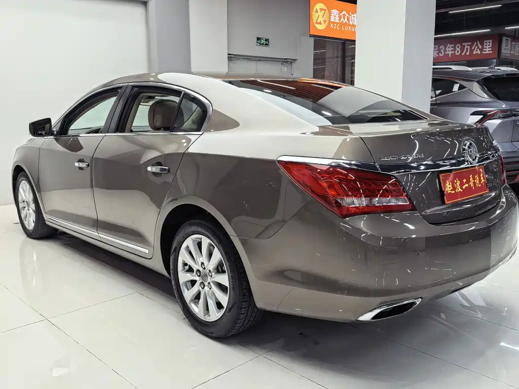 Buick LaCrosse — миниатюра 14