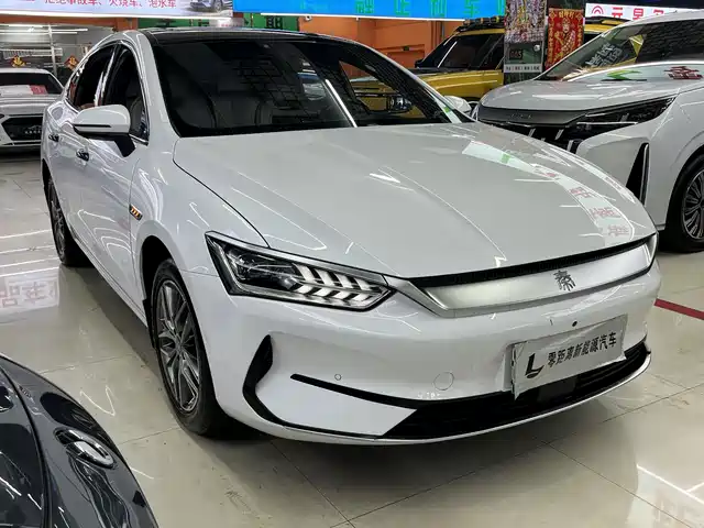 2023 BYD Qin