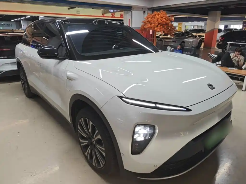 NIO ES8 — миниатюра 4