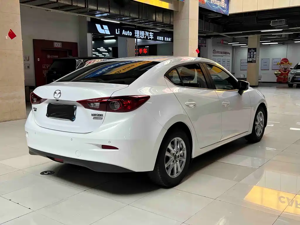 Mazda 3 Axela — миниатюра 7