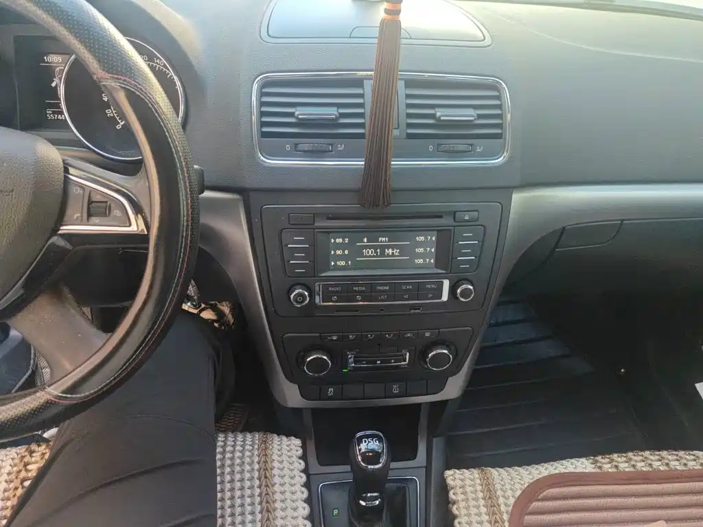 Skoda Yeti — миниатюра 9
